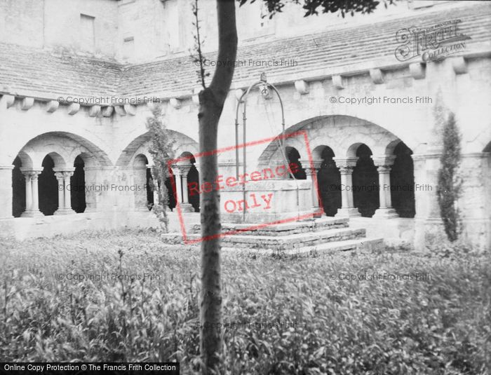 Photo of Arles, Montmajeur Castle 1939