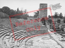 Roman Amphitheatre 1939, Arles