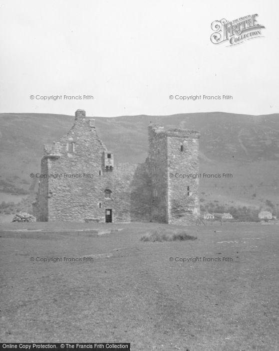 Photo of Arran, Lochranza Castle 1958