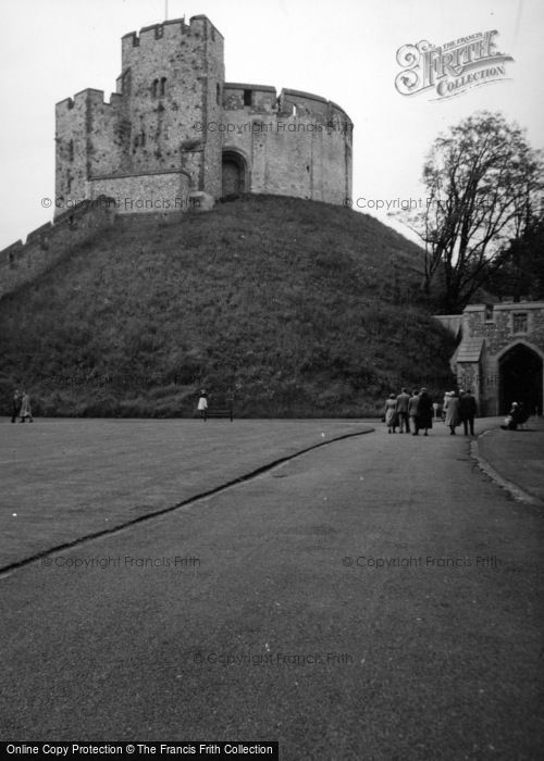 Photo of Arundel, Castle 1952