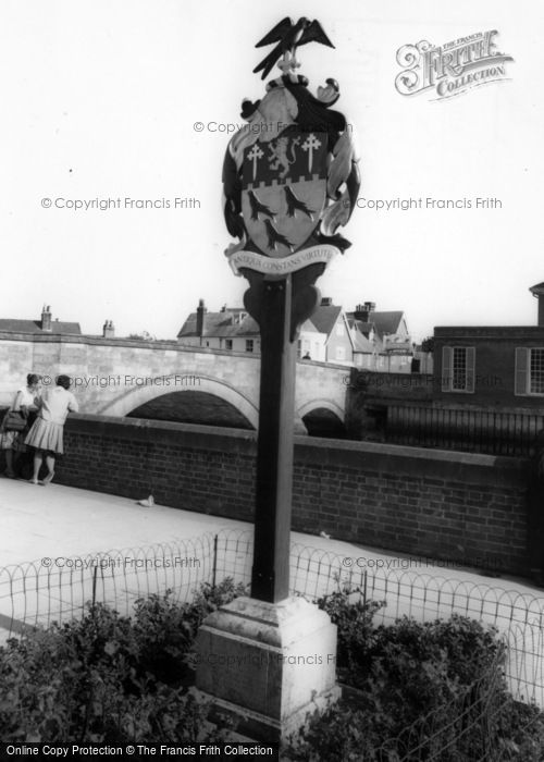 Photo of Arundel, Town Sign c.1960