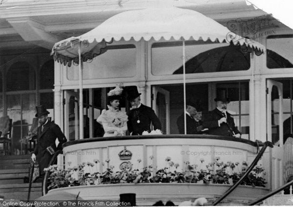 Ascot, King And Queen In Royal Stand 1904