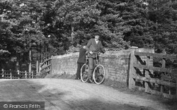 Man And Bicycle 1906, Ascot
