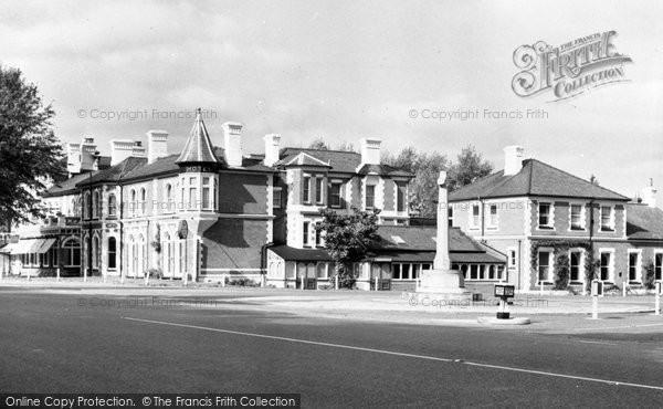 Photo of Ascot, Royal Ascot Hotel c.1955