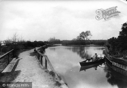 On The Canal 1905, Ash Vale