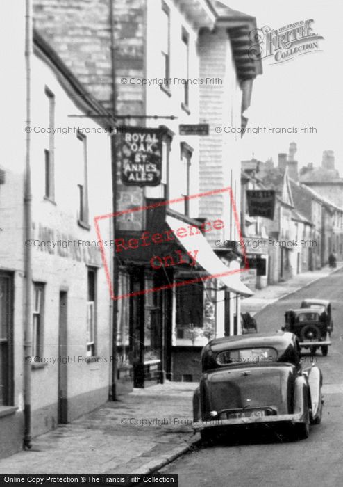 Photo of Ashburton, The Royal Oak, East Street c.1955