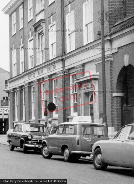 Photo of Ashford, Bank Street, Lloyds Bank c.1960