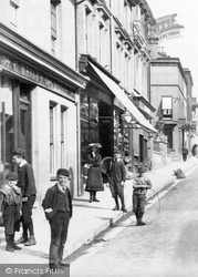 Children In Bank Street 1903, Ashford