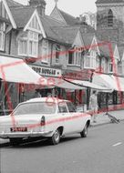 Church Road, Ford Zodiac 1962, Ashford