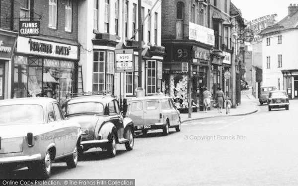 Photo of Ashford, High Street c.1960