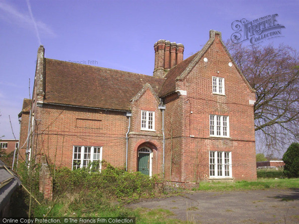 Photo of Ashford, Repton Manor House 2004
