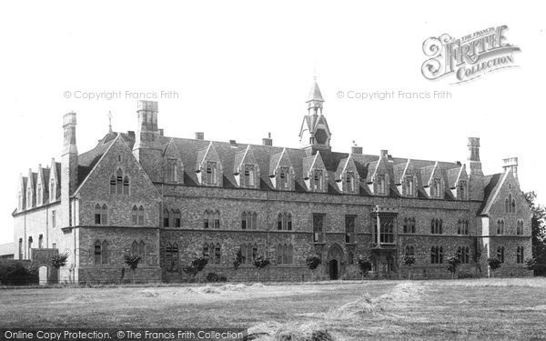 Photo of Ashford, Welsh School 1895