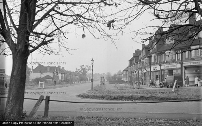 Photo of Ashtead, Craddocks Parade c.1950
