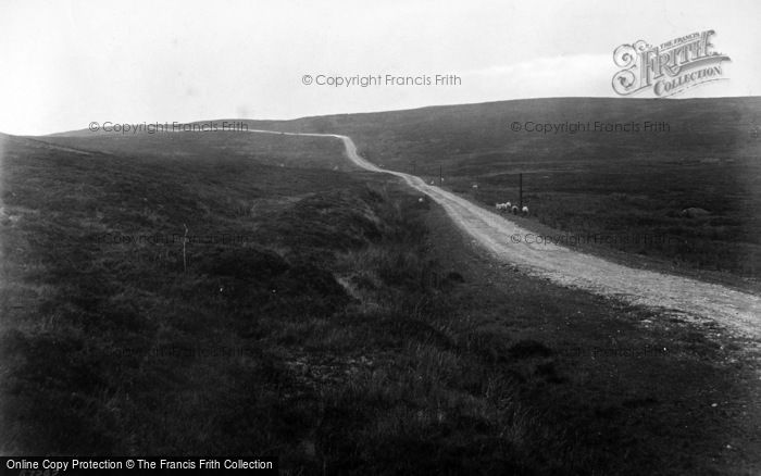 Photo of Askrigg, A Moorland Road 1914