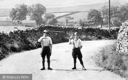 Addleborough, Men With Scythes 1914, Askrigg