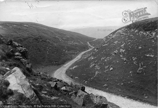 Photo of Askrigg, Muker Pass 1914