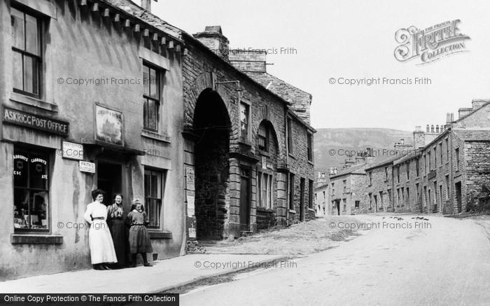 Photo of Askrigg, Post Office 1911