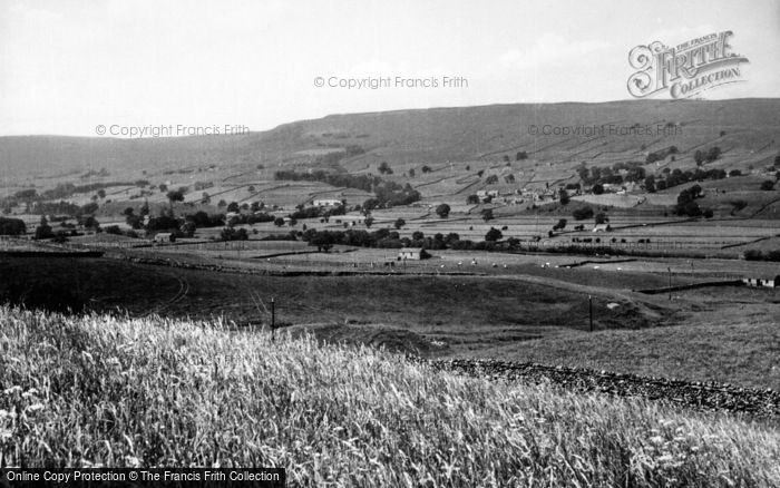 Photo of Askrigg, Valley From Thornton Rust Scarr c.1955