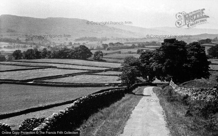 Photo of Askrigg, Wensleydale Looking West c.1955