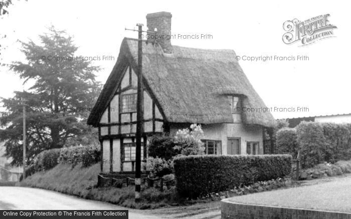 Photo of Aspley Guise, A House On Bedford Road c.1955