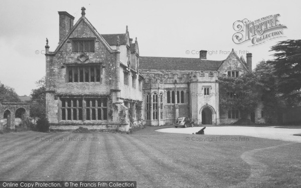 Photo of Athelhampton, Hall 1956