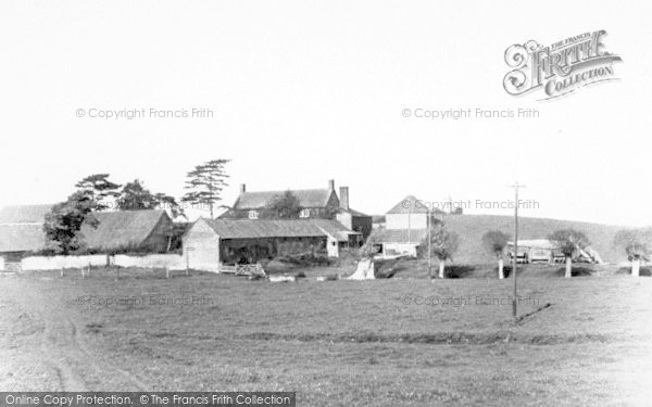 Photo of Athelney, The Village c.1960