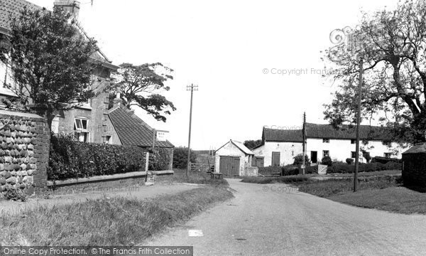 Photo of Atwick, Cliff Lane c1960