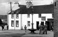 Villagers c.1955, Auchencairn