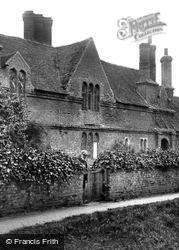 Abbey Farm Almshouses, Opening The Gate 1907, Audley End
