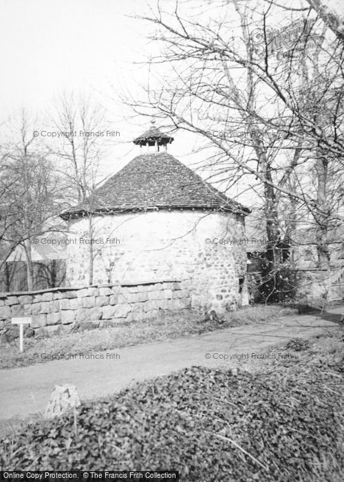 Photo of Avebury, Avebury Manor, The Dovecot 1950