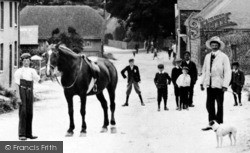 Holding The Gentleman's Horse c.1908, Avebury