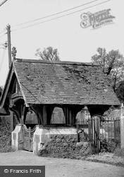 Lych Gate c.1955, Avebury