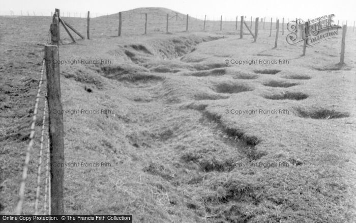 Photo of Avebury, Windmill Hill 1956