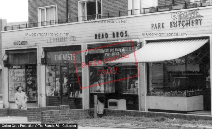 Photo of Aveley, Kennington Estate Shops c.1960