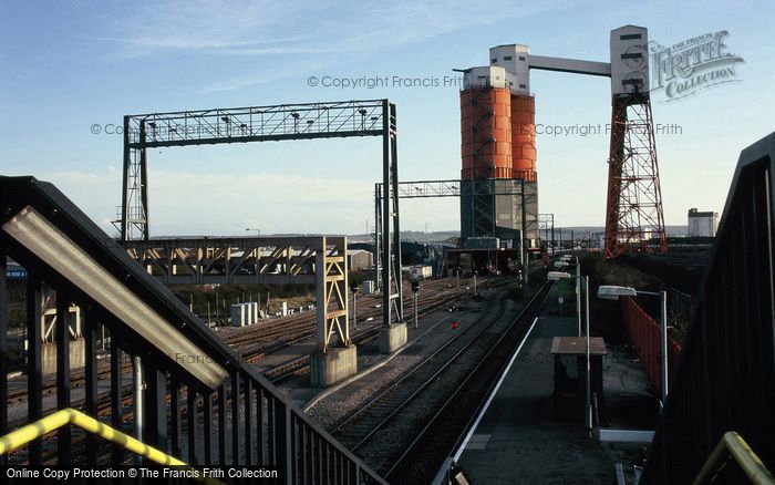Photo of Avonmouth, Passenger Station And Bulk Coal Handling Silos 2003
