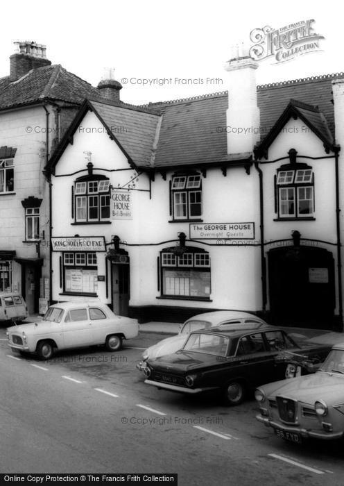 Photo of Axbridge, The George House c.1965
