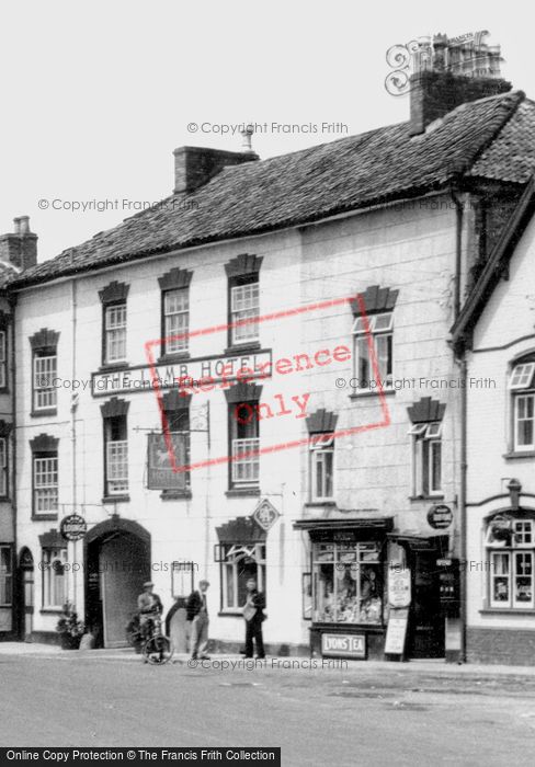 Photo of Axbridge, The Lamb Hotel c.1950