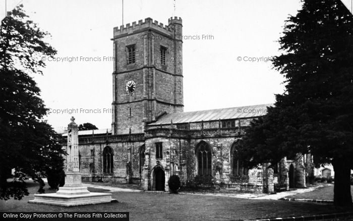 Photo of Axminster, St Mary's Church c.1955