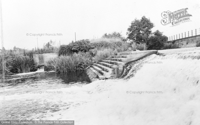 Photo of Axminster, The Weir c.1965