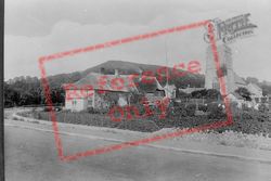 Village 1927, Axmouth