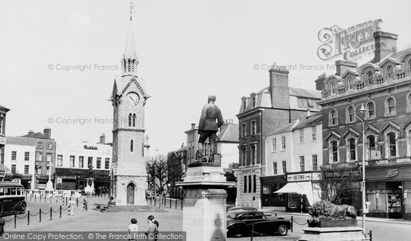 Photo of Aylesbury, Market Square c.1955