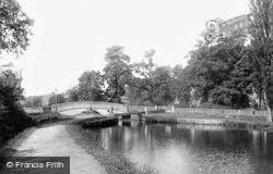 Partridges Lock 1897, Aylesbury