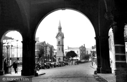 The Market Place c.1950, Aylesbury
