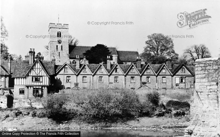 Photo of Aylesford, Church And Gable Houses c.1960