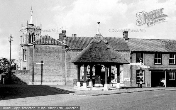 Photo of Aylsham, Village Pump c.1955