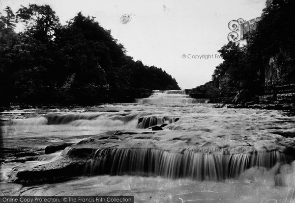 Photo of Aysgarth, Lower Falls 1909