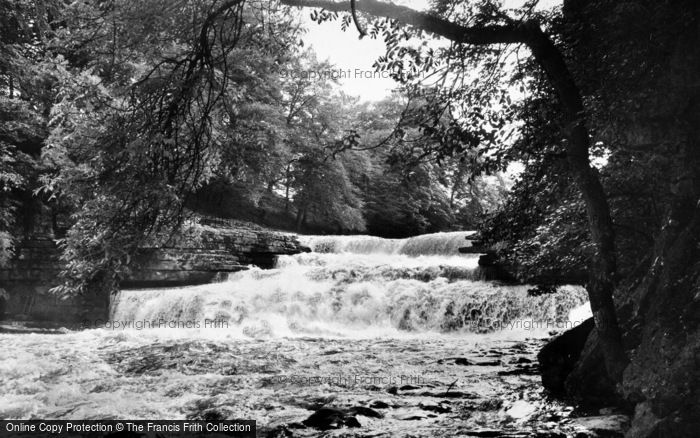 Photo of Aysgarth, Lower Falls c.1960