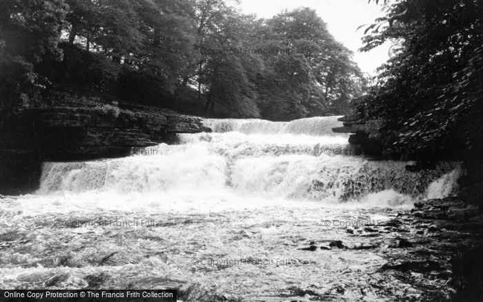 Photo of Aysgarth, Lower Falls c.1960