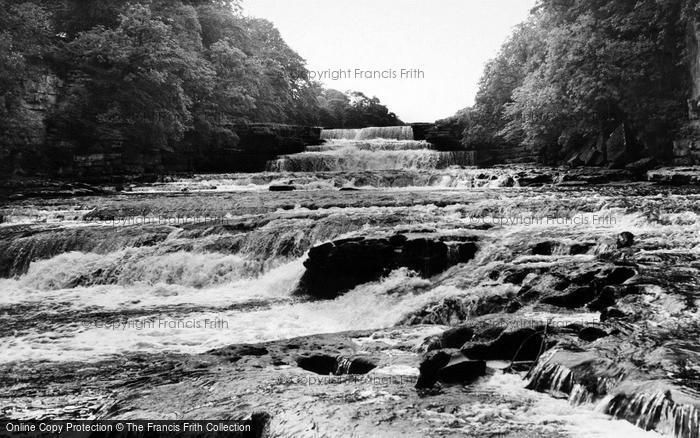 Photo of Aysgarth, Lower Force c.1960