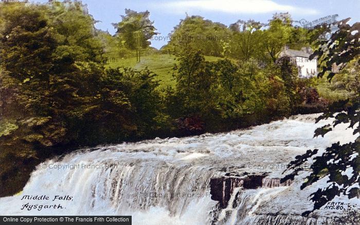 Photo of Aysgarth, Middle Falls c.1955